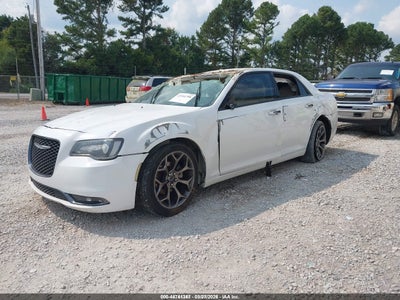 CHRYSLER 300