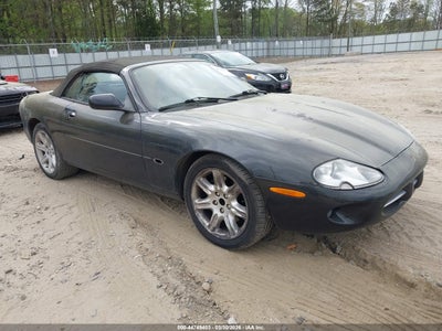 JAGUAR XK8