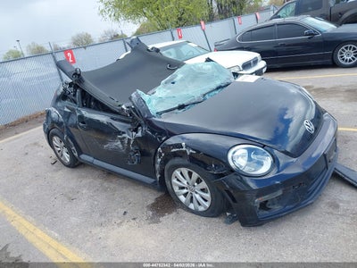 VOLKSWAGEN BEETLE