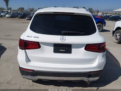 MERCEDES-BENZ GLC 300