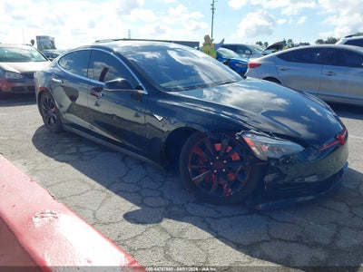 2015 Tesla Model S