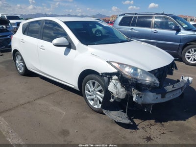 2012 Mazda 3 2.0 I Touring white Lot 111044757746 Vin JM1BL1L89C1604166