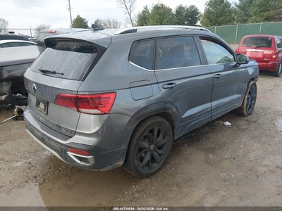 VOLKSWAGEN TAOS
