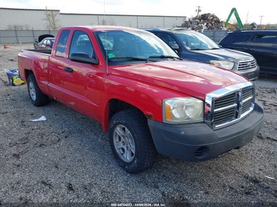 DODGE DAKOTA