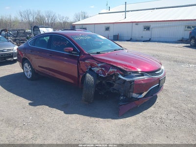 CHRYSLER 200