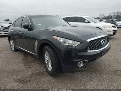 INFINITI QX70