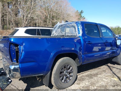 TOYOTA TACOMA