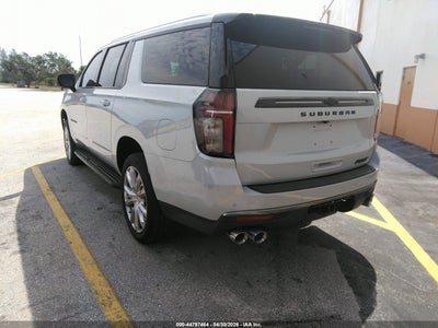 CHEVROLET SUBURBAN