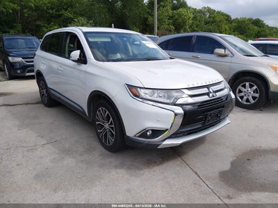 2018 Mitsubishi Outlander 2.4 Se white Lot 111044802243 Vin JA4AD3A34JZ001890