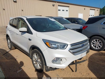 1FMCU9GD5KUA91708 Ford Escape 2019