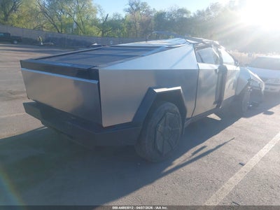TESLA CYBERTRUCK