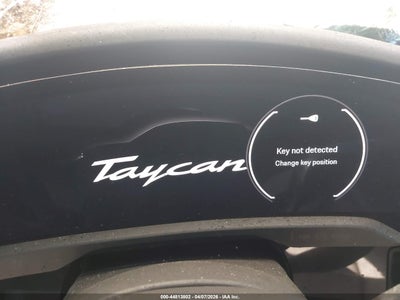 PORSCHE TAYCAN CROSS TURISMO