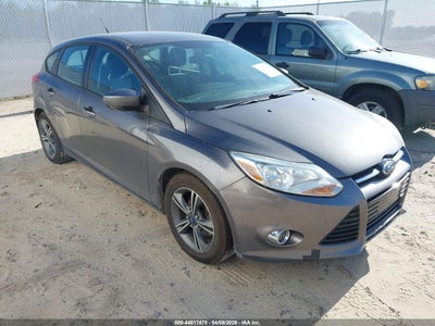 1FAHP3K22CL381034 FORD FOCUS Photo 1