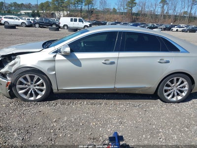 CADILLAC XTS