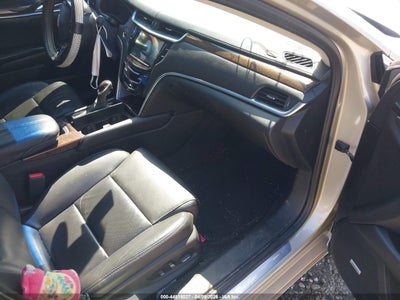 CADILLAC XTS