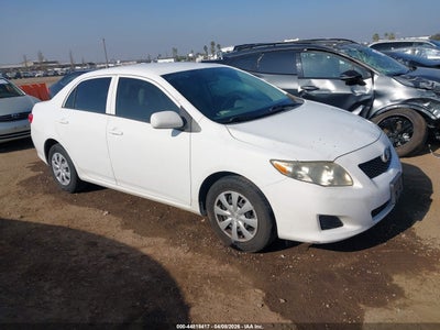 1NXBU4EE0AZ271879 TOYOTA COROLLA Photo 1