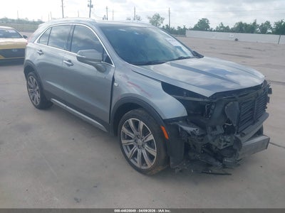CADILLAC XT4