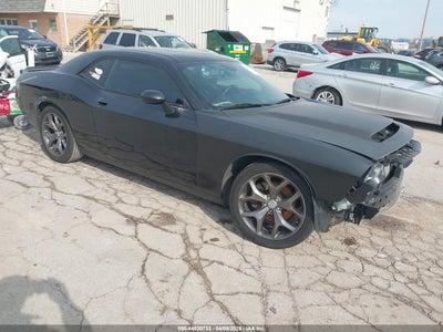 2C3CDZBT1FH720560 DODGE CHALLENGER Photo 1