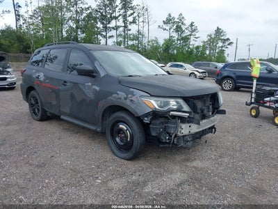 2019 NISSAN PATHFINDER SV