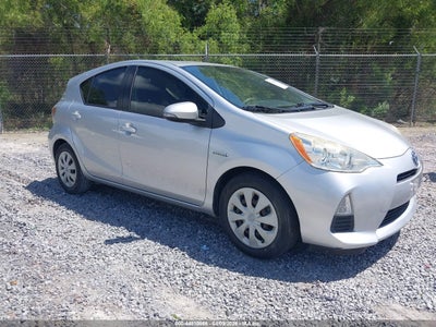 JTDKDTB36C1018362 TOYOTA PRIUS C Photo 1