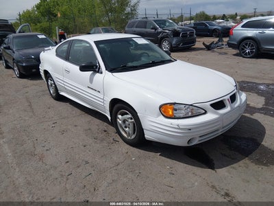 1G2NE12F82C220104 PONTIAC GRAND AM Photo 1