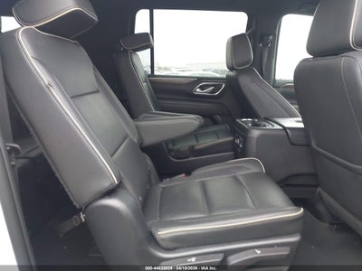 CHEVROLET SUBURBAN
