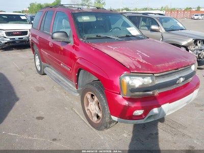 1GNDT13S842383991 CHEVROLET TRAILBLAZER Photo 1