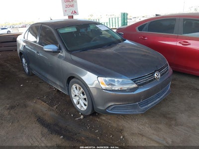 3VWD07AJ4EM363680 VOLKSWAGEN JETTA Photo 1
