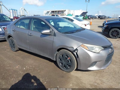 5YFBURHE9EP115467 TOYOTA COROLLA Photo 1