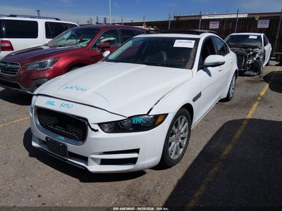 JAGUAR XE