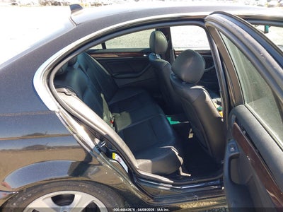 2004 BMW 330XI