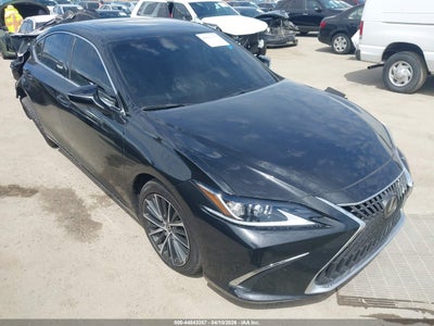 2024 Lexus ES 2.5 Es 300H black Lot 111044843357 Vin 58ADA1C18RU052124