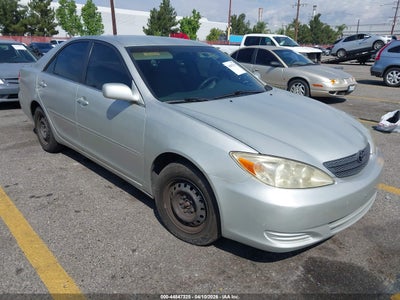4T1BE32K42U564980 TOYOTA CAMRY Photo 1