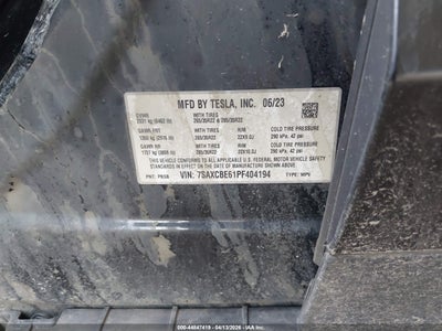 TESLA MODEL X
