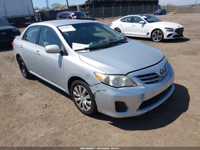 5YFBU4EEXDP112616 TOYOTA COROLLA Photo 1