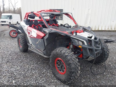 3JBVDAV45RE000109 CAN-AM MAVERICK X3 Photo 1