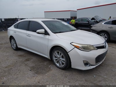 2015 Toyota Avalon 3.5 Xle white Lot 111044857972 Vin 4T1BK1EB6FU142966