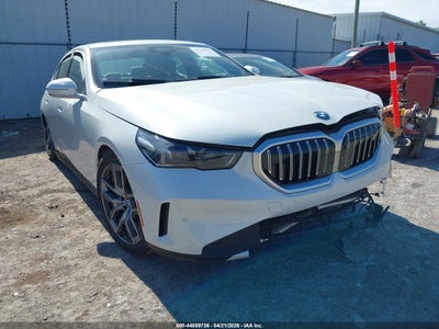 BMW I5