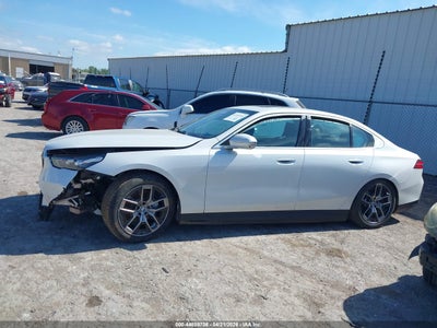 BMW I5