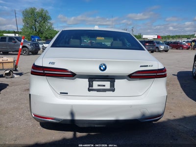 BMW I5