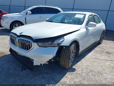 BMW I5