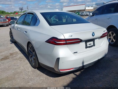 BMW I5