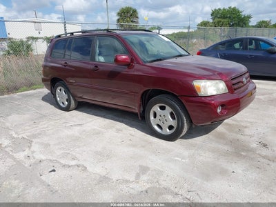 JTEDP21A560109770 TOYOTA HIGHLANDER Photo 1