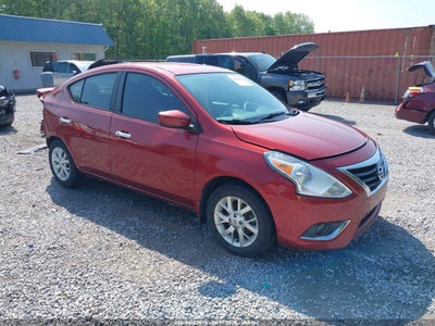 NISSAN VERSA