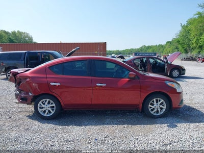 NISSAN VERSA