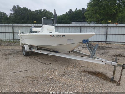 2004 Nauticstar 18'
