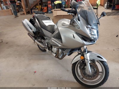 2010 HONDA NT700 V