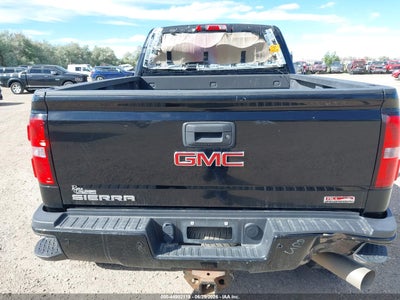 GMC SIERRA 2500HD