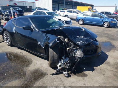 NISSAN 370Z