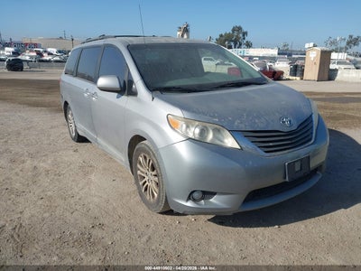 2012 Toyota Sienna 3.5 Xle V6 8 Passenger silver Lot 111044910502 Vin 5TDYK3DC0CS278904
